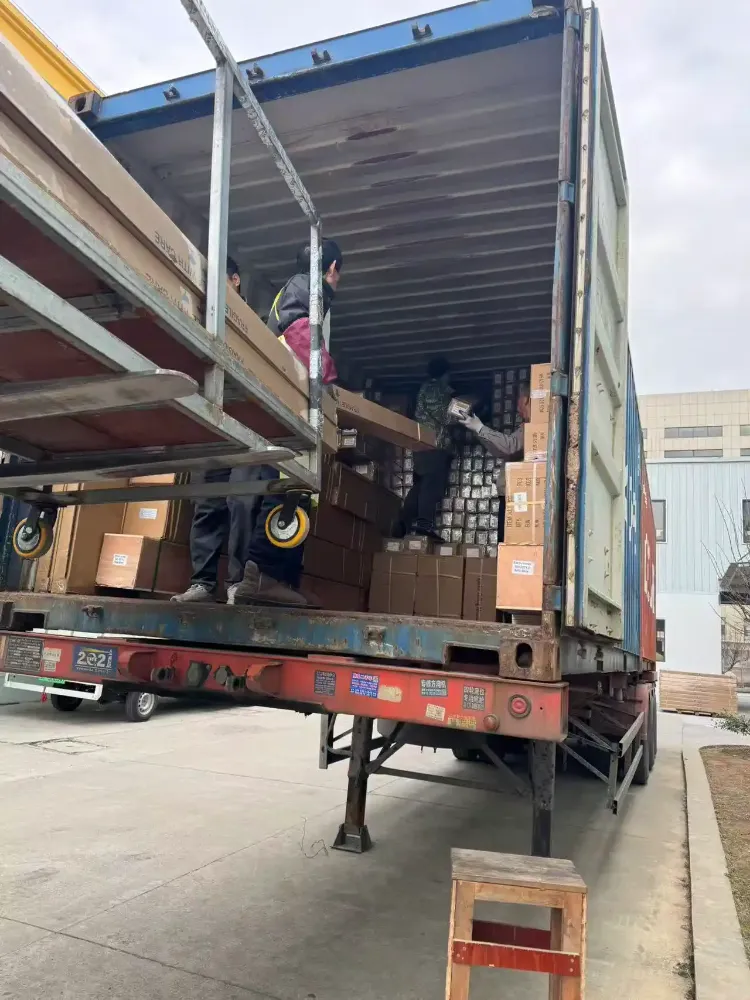 Tại sao màn chiếu điện Các lô hàng xuất khẩu tiếp tục tăng mạnh trong thương mại toàn cầu vào giữa năm 2026?